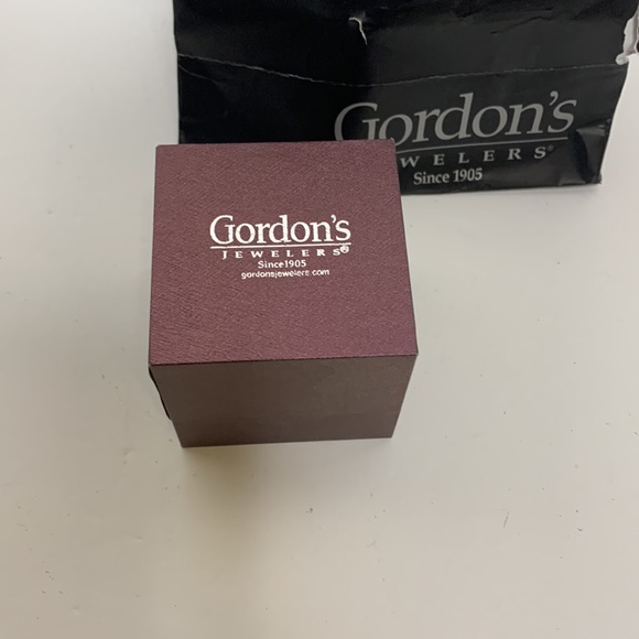 Gordon’s Jewelers | Silver Simple Mens Steel Ring | Engagement Wedding Promise - Picture 6 of 6